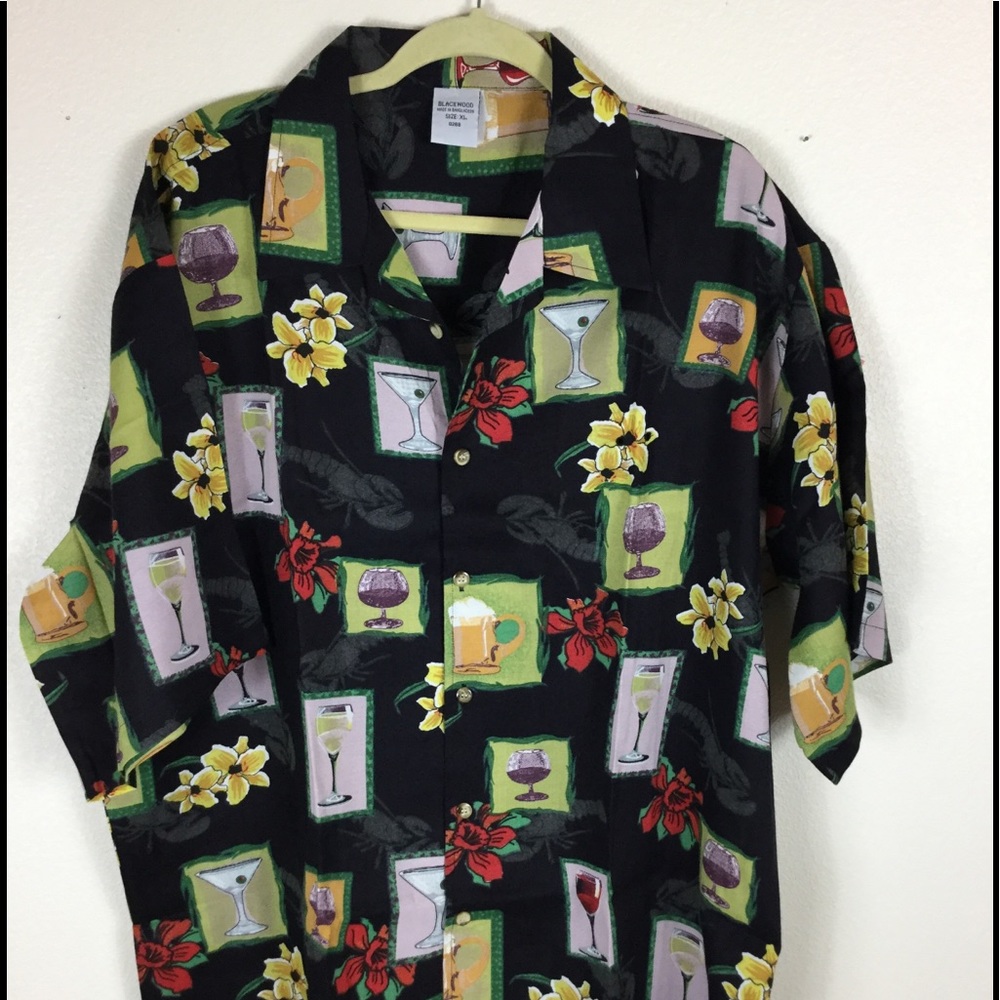 BLACKWOOD button down Hawaiian cam men’s shirt.